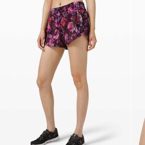 Lululemon Tracker Shorts V 8